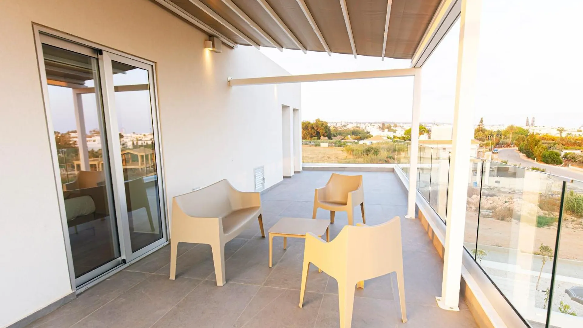 Nissinest Luxury Villas Ayia Napa Cipru