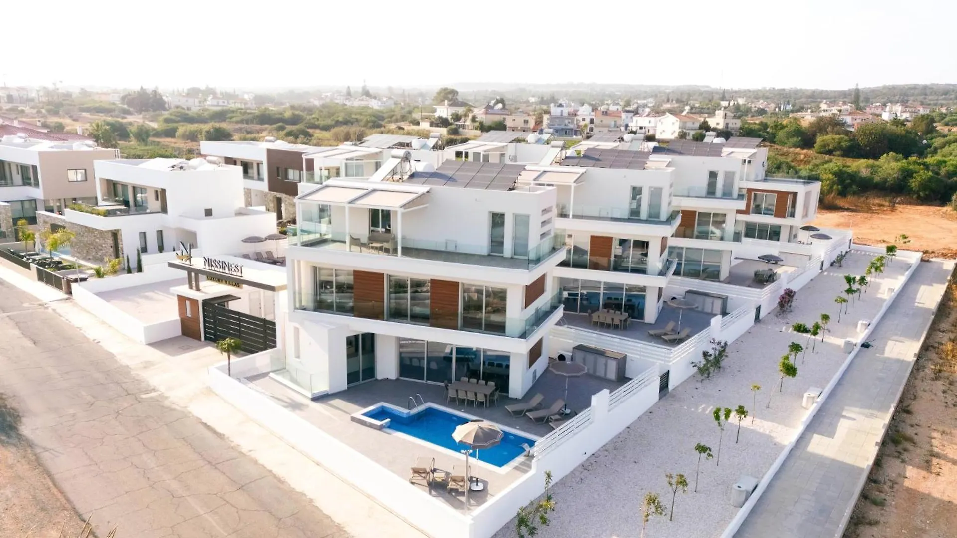Nissinest Luxury Villas Ayia Napa
