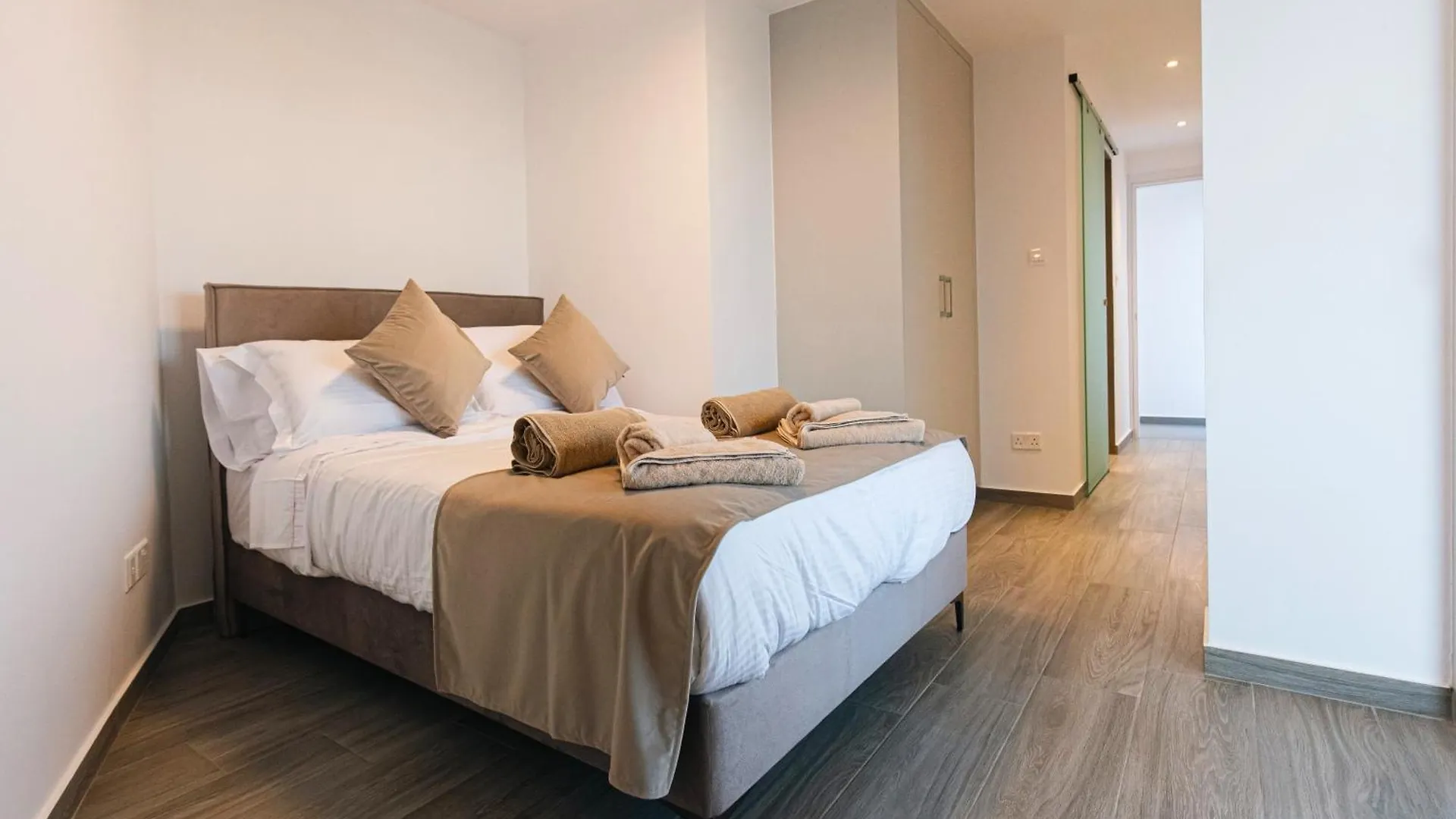 Nissinest Luxury Villas Ayia Napa 0*,  Cipru